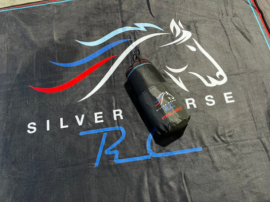 Silver Horse RC Pit  Blanket
